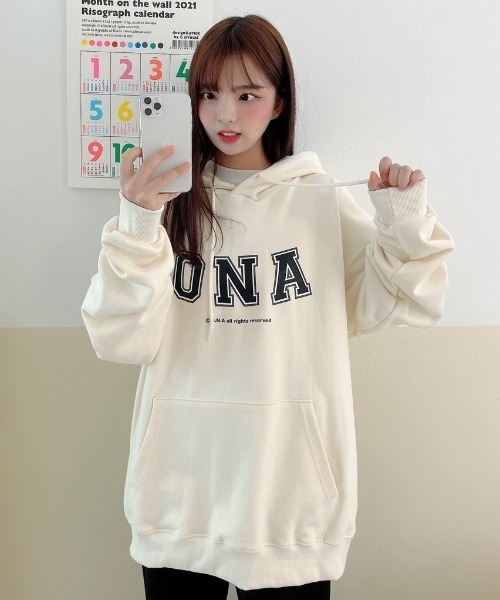 ONA（オーエヌエー）の「『ONA/オーエヌエー』2ND ONA LOGO PRINTING HOODIE/ユニセックス ロゴプリント フーディー（パーカー・メンズ・ブラック/グレー/アイボリー・FREE）」の22枚目の写真