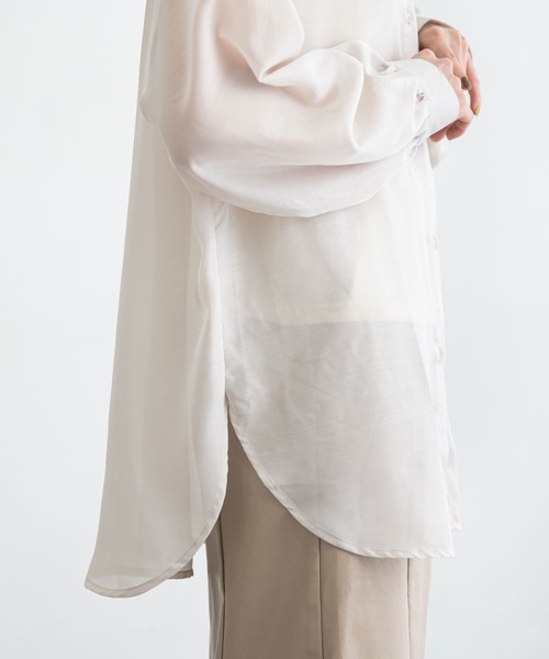 bohmal（ボマール）の「エステルシアーバンドカラーシャツ（シャツ/ブラウス・レディース・ベージュ/ブラック/グリーン/モカ/オフホワイト/サックスブルー・MEDIUM）」の18枚目の写真