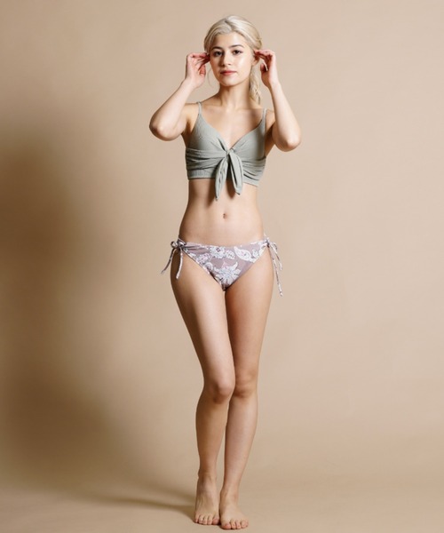 TOTASU ELEVEN(トータスイレブン)の「TOTASU ELEVEN/トータスイレブン 花柄ショーツ/無地/リボンバンドゥビキニ 12562(水着・レディース・ブラウン/オレンジ/グリーン・9号/11号)」の9枚目の写真