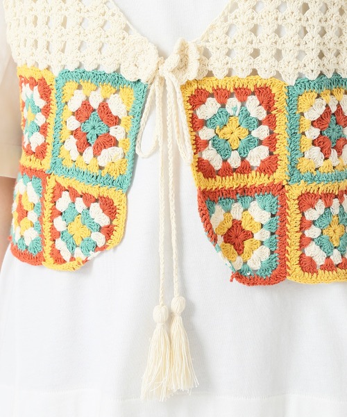 SLOBE citron.(スローブシトロン)の「SLOBE citron.クロシェベスト◆(ベスト・レディース・ナチュラル/レッド・FREE)」の15枚目の写真