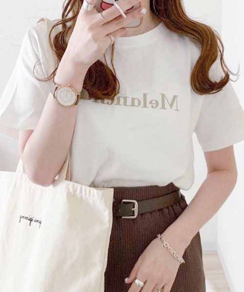 EPIMI E'PIMMY（エピミエピミー）の「アソートカラフルTシャツ（Tシャツ/カットソー・レディース・ブラック/オフホワイト/ブルー/クリーム/ラベンダー/ピンクベージュ・MEDIUM）」の3枚目の写真