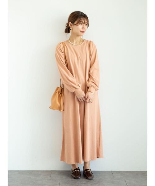 Green　Parks（グリーンパークス）の「・SUGAR SPOON バックギャザーワンピース＊（ワンピース・レディース・アイボリー/パープル/チャコールグレー/オレンジ・FREE）」の14枚目の写真