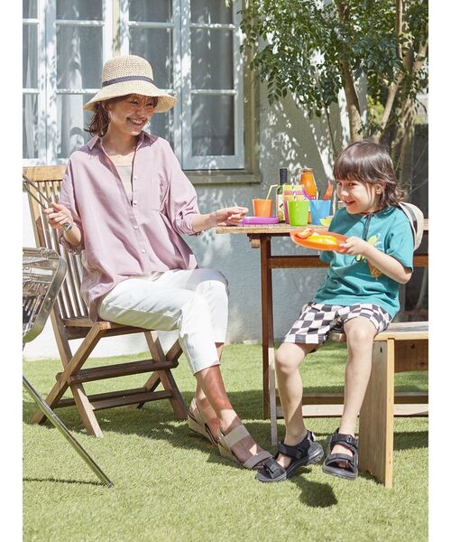 SHOO・LA・RUE(シューラルー)の「◆【S-3L】フレンチリネン前開きシャツ(シャツ/ブラウス・レディース・ホワイト系/ベージュ系1/ベージュ/ネイビー系2/グレー系その他3/ピンク系/ブラック系1/マスタード/ベージュ系2/ライトオレンジ系/オリーブ/グリーン系その他4/ネイビー/ブルー/チャコールグレー・01/02/03/04/05)」の21枚目の写真