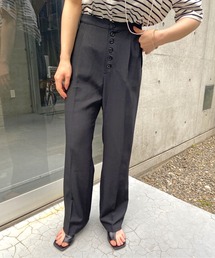 フロントボタンストレートパンツ