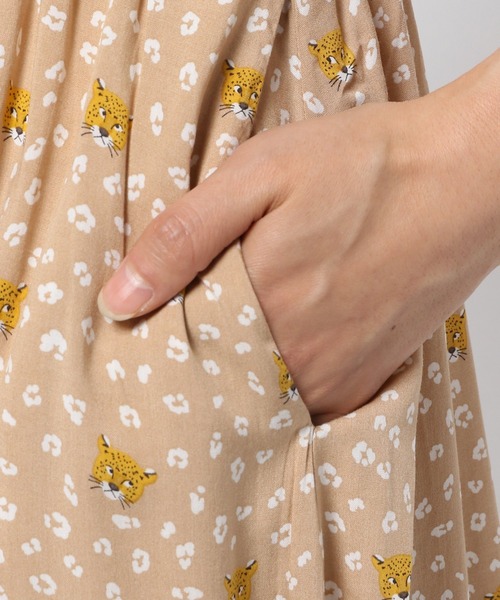 niko and...（ニコアンド）の「POPプリントアロハワンピース（ワンピース・レディース・ネイビー/ベージュ/グリーン・LARGE/MEDIUM）」の14枚目の写真