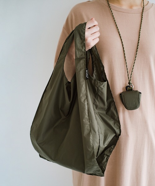 anello（アネロ）の「anello(R) CHICCO　サイズも機能も毎日使いにぴったり！たたまず持ち運べるショッピングバッグ（エコバッグ/サブバッグ・レディース・ネイビー/オリーブ/ラベンダー・ONE SIZE）」の19枚目の写真