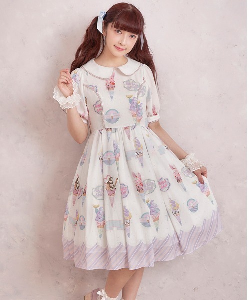 axes femme（アクシーズファム）の「アイス柄半袖ワンピース