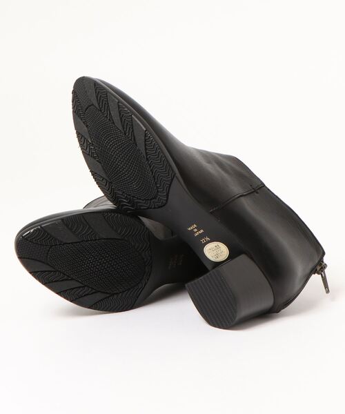 cava cava(サヴァサヴァ)の「【撥水・防滑】バックジップブーティ -3720411(パンプス・レディース・ブラック/グレイッシュベージュ/アイボリー/ダークブラウン・24.0cm/23.5cm/24.5cm/23.0cm/22.5cm)」の8枚目の写真