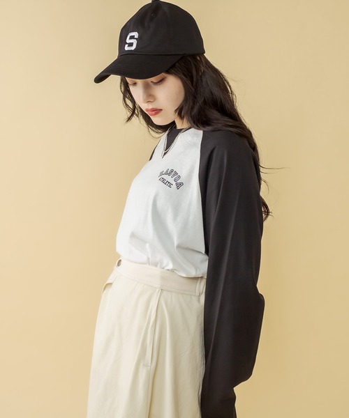 RASVOA（ラスボア）の「ＡＴＨＬＥＴＩＣラグランロンＴ（Tシャツ/カットソー・レディース・ブラック/レッド/グリーン・FREE）」の13枚目の写真