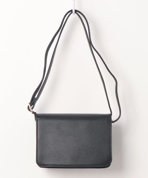 HONEYSUCKLE ROSE（ハニーサックルローズ）の「【HONEYSUCKLE ROSE】ＰＵフラップミニショルダーバッグ（ショルダーバッグ・レディース・ブラック/ライトベージュ・ONE SIZE）」の6枚目の写真