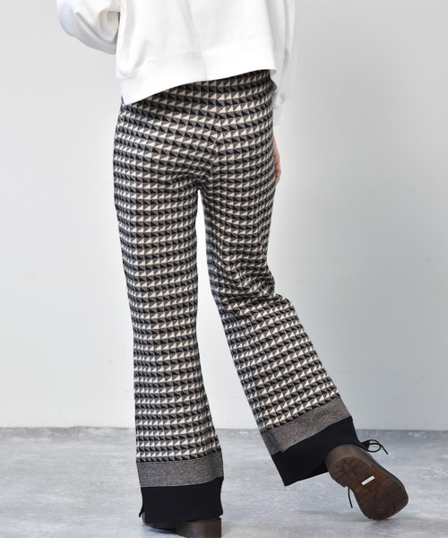 RETRO GIRL（レトロガール）の「柄ジャガードニットパンツ（その他パンツ・レディース・ブラック/オレンジ/グリーン・FREE）」の17枚目の写真