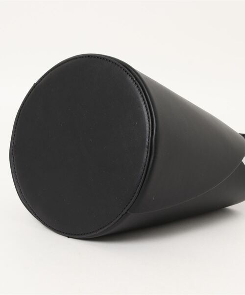 Settimissimo（セッティミッシモ）の「バケツ型巾着2WAYバッグ（ハンドバッグ・レディース・ブラック/ベージュ・FREE）」の7枚目の写真