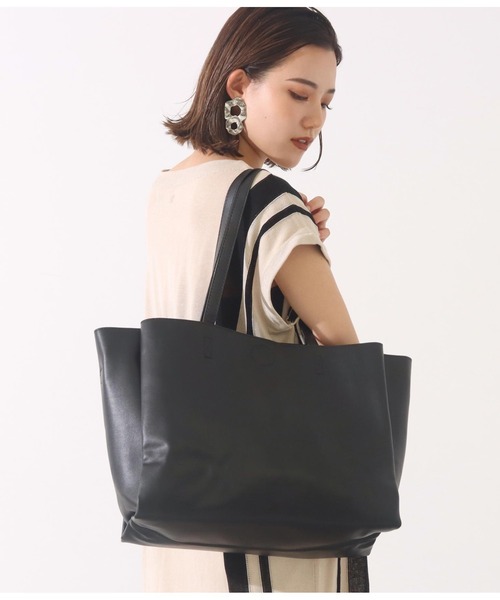 Settimissimo（セッティミッシモ）の「レザーライク2WAYトートバッグ（トートバッグ・レディース・ブラック/キャメル・FREE）」の6枚目の写真