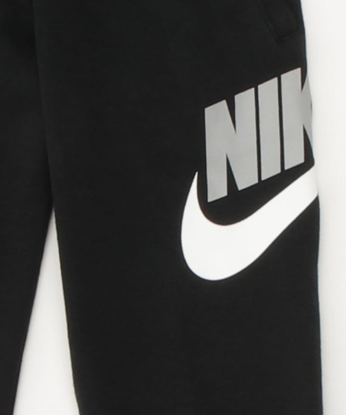 NIKE(ナイキ)の「NIKE/ナイキ キッズ ロンパン 86H477-023(スウェットパンツ・キッズ・ブラック・105cm/110cm/120cm/115cm)」の3枚目の写真