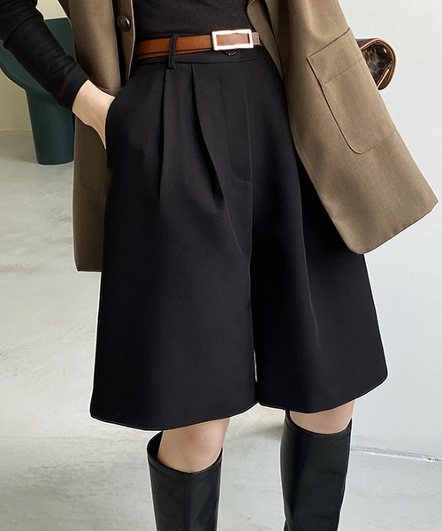 c.u.l（シーユーエル）の「【c.u.l:w】ハイウエストタックショートパンツ culw129（その他パンツ・レディース・ブラウン/ブラック/ブルーグレー・M/L）」の8枚目の写真