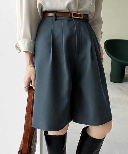 c.u.l（シーユーエル）の「【c.u.l:w】ハイウエストタックショートパンツ culw129（その他パンツ・レディース・ブラウン/ブラック/ブルーグレー・M/L）」の17枚目の写真