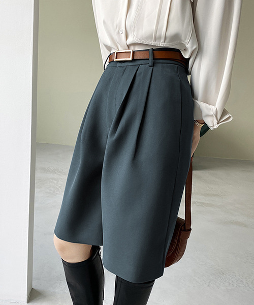 c.u.l（シーユーエル）の「【c.u.l:w】ハイウエストタックショートパンツ culw129（その他パンツ・レディース・ブラウン/ブラック/ブルーグレー・M/L）」の21枚目の写真