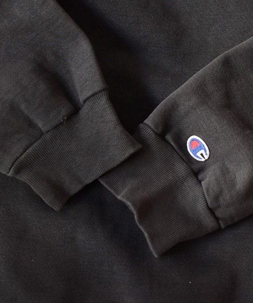 Champion(チャンピオン)の「【ヴィンテージ古着】90's Champion ロゴ クルーネックスウェット(スウェット・メンズ・ブラック・X-LARGE)」の2枚目の写真