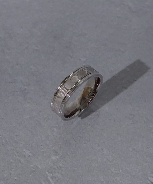 SBG(エスビー)の「SBG ローマ数字リング(リング・メンズ・ブラック/シルバー/ゴールド・13号/21号/18号/25号/15号/9号/10号)」の6枚目の写真