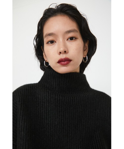 RIM.ARK（リムアーク）の「Hexagon motif pierce（ピアス（両耳用）・レディース・シルバー/ゴールド・FREE）」の2枚目の写真