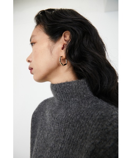 RIM.ARK（リムアーク）の「Hexagon motif pierce（ピアス（両耳用）・レディース・シルバー/ゴールド・FREE）」の10枚目の写真