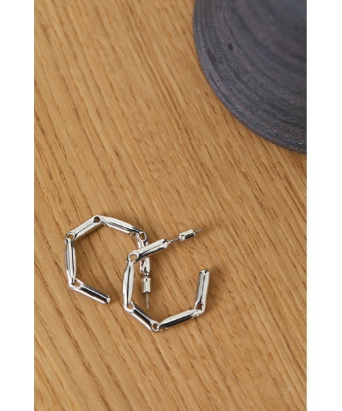 RIM.ARK（リムアーク）の「Hexagon motif pierce（ピアス（両耳用）・レディース・シルバー/ゴールド・FREE）」の11枚目の写真