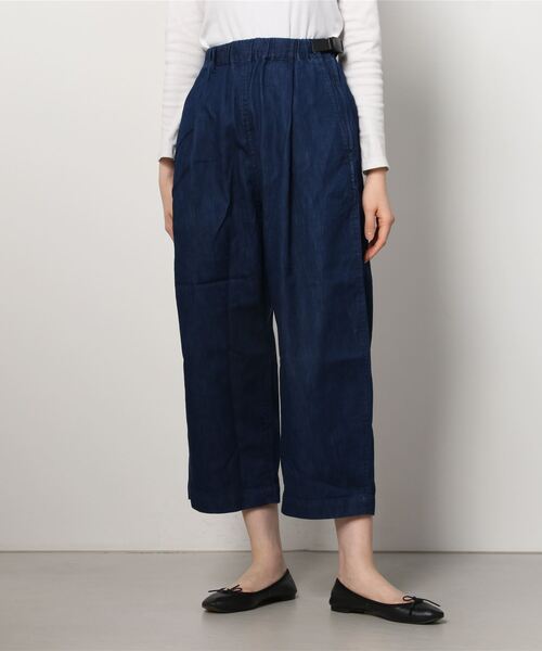 WILD THINGS（ワイルドシングス）の「WILD THINGS/ワイルドシングス　ストレッチデニムタックワイド　SHELTECH DENIM TUCK WIDE（ウィメンズ）　WTW22010SG（デニムパンツ・レディース・ワンウォッシュ/オフホワイト・S）」の5枚目の写真