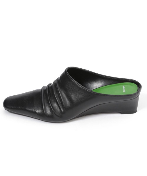 JEANASIS(ジーナシス)の「ギャザースクエアミュール/261969(パンプス・レディース・ブラック/ブルー/パイソン・MEDIUM/LARGE)」の4枚目の写真