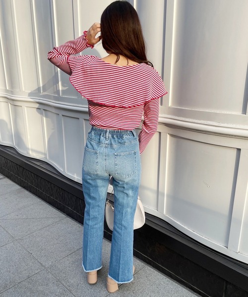 美シルエットのフリンジデニムパンツ