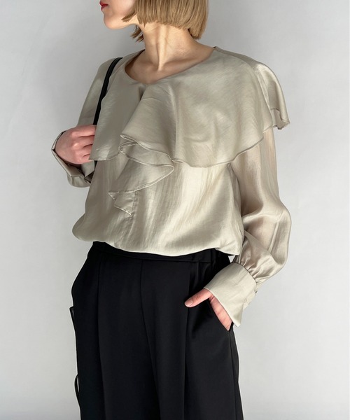 PICCIN（ピッチン）の「ラッフルカラーダブルカフスブラウス（シャツ/ブラウス・レディース・ホワイト/ブラック/ベージュ・M）」の18枚目の写真