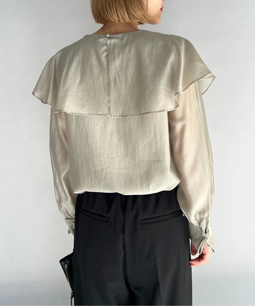 PICCIN（ピッチン）の「ラッフルカラーダブルカフスブラウス（シャツ/ブラウス・レディース・ホワイト/ブラック/ベージュ・M）」の20枚目の写真