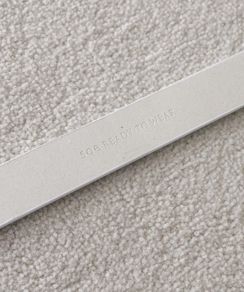 soe（ソーイ）の「soe Leather Belt（ベルト・メンズ・ブラック/ホワイト・5）」の5枚目の写真