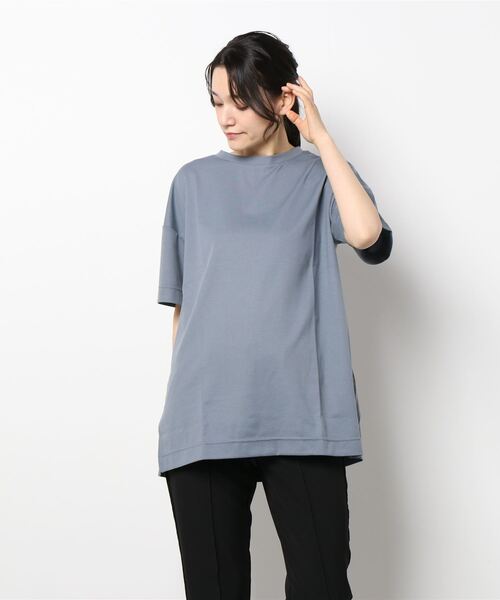 BELLUNA(ベルーナ)の「涼やか裏サラ心地綿入りチュニック(Tシャツ/カットソー・レディース・ライトグレー/ブラウン系その他2/ブラウン系その他/ブルーグレー・X-LARGE/LARGE/MEDIUM)」の13枚目の写真