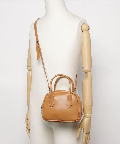 CORPUS TOKYO(コーパス トーキョー)の「ミニボストン型ショルダーバッグ(ショルダーバッグ・レディース・ホワイト/ブラック/ブラウン/ピンク/ブルー/グリーン・FREE)」の10枚目の写真