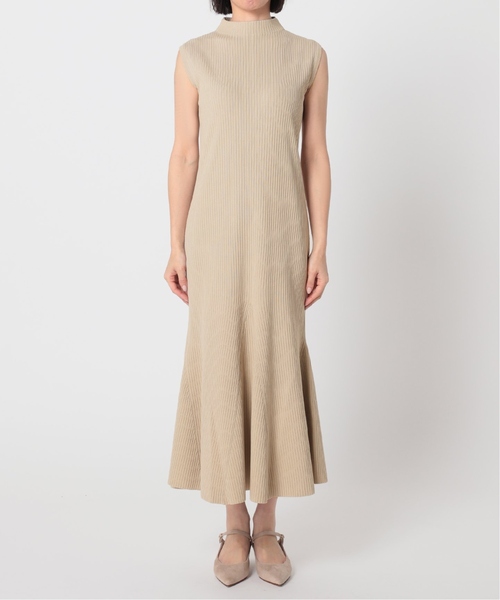 Noble(ノーブル)の「《追加》マーメイドリブニットワンピース 2(ワンピース・レディース・ネイビー/ベージュ・FREE)」の7枚目の写真