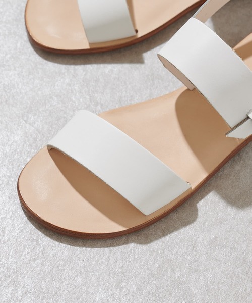 FABIO RUSCONI（ファビオルスコーニ）の「《FABIO RUSCONI》レザーサンダル（サンダル・レディース・ホワイト/シルバー・38/39/37/36/35）」の4枚目の写真