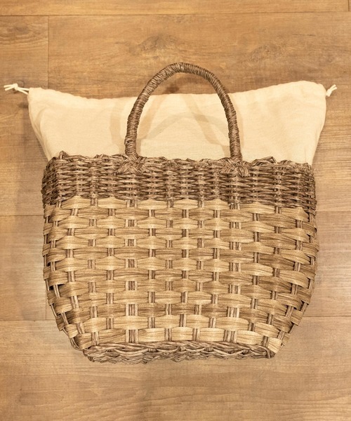 MAKE UP(メイクアップ)の「MAKE UP 軽量PEトートバックL/かごバッグ(巾着付)(トートバッグ・レディース・ダークブラウン/ベージュ/グレー/アイボリー・FREE)」の15枚目の写真