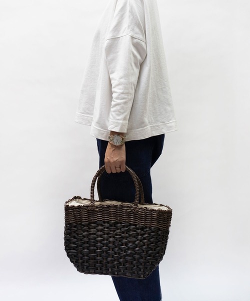 MAKE UP(メイクアップ)の「MAKE UP 軽量PEトートバックL/かごバッグ(巾着付)(トートバッグ・レディース・ダークブラウン/ベージュ/グレー/アイボリー・FREE)」の13枚目の写真