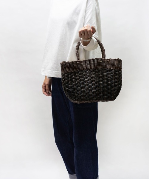 MAKE UP(メイクアップ)の「MAKE UP 軽量PEトートバックL/かごバッグ(巾着付)(トートバッグ・レディース・ダークブラウン/ベージュ/グレー/アイボリー・FREE)」の12枚目の写真