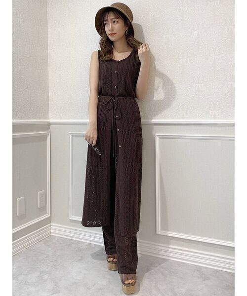 dazzlin（ダズリン）の「ロングクロシェニットトップス（ベスト・レディース・オフホワイト/パープル/ブラウン・FREE）」の3枚目の写真