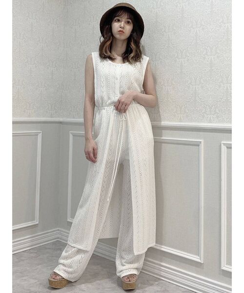 dazzlin（ダズリン）の「ロングクロシェニットトップス（ベスト・レディース・オフホワイト/パープル/ブラウン・FREE）」の2枚目の写真