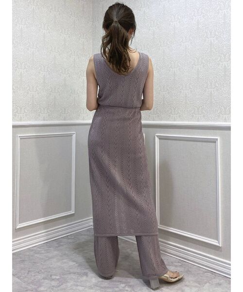 dazzlin（ダズリン）の「ロングクロシェニットトップス（ベスト・レディース・オフホワイト/パープル/ブラウン・FREE）」の11枚目の写真