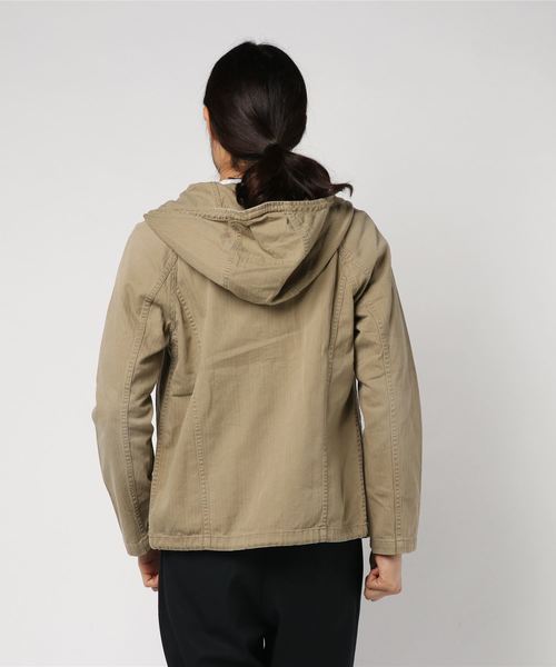 Denime(ドゥニーム)の「【MadeInJapan】40sフレンチワークマリンパーカー-ヘリンボーン-(その他アウター・メンズ・ベージュ/ブルー・SMALL/LARGE/MEDIUM)」の4枚目の写真