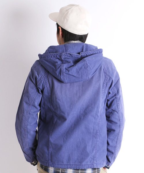 Denime(ドゥニーム)の「【MadeInJapan】40sフレンチワークマリンパーカー-ヘリンボーン-(その他アウター・メンズ・ベージュ/ブルー・SMALL/LARGE/MEDIUM)」の9枚目の写真