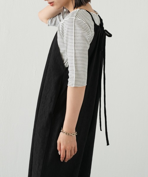 Kastane(カスタネ)の「【サイズ展開あり】ランダムプリーツアメスリサロペット(サロペット/オーバーオール・レディース・アイボリー/ブラック・2/1/0)」の22枚目の写真