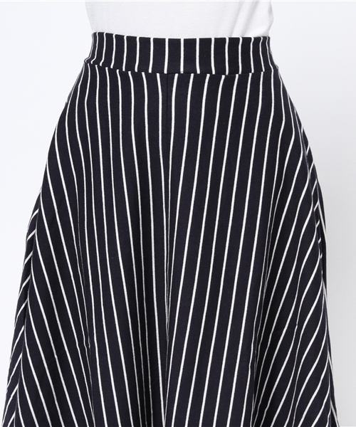 WEGO(ウィゴー)の「WEGO/ミディ丈サーキュラースカート(スカート・レディース・ブラック/ブルー系その他/レッド/ホワイト系その他・FREE)」の5枚目の写真