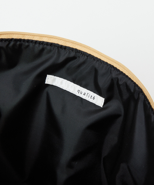 qualite（カリテ）の「【大人のクリアバッグ】PVCトート(ジュートポーチ付き)/A4トートバッグ/プールバッグ/海（トートバッグ・レディース・クリア/ベージュ/ブラック・フリー）」の15枚目の写真