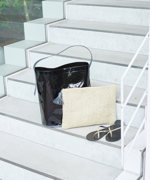 qualite（カリテ）の「【大人のクリアバッグ】PVCトート(ジュートポーチ付き)/A4トートバッグ/プールバッグ/海（トートバッグ・レディース・クリア/ベージュ/ブラック・フリー）」の5枚目の写真