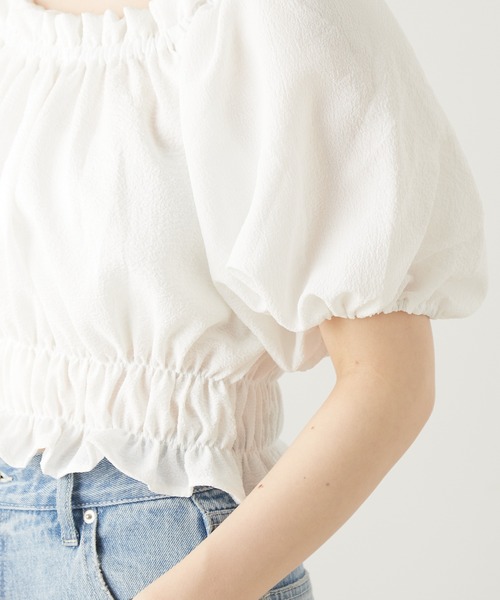 Chico（チコ）の「【LINNEE】ショート丈オフショルシャーリングブラウス（シャツ/ブラウス・レディース・ホワイト/ブラック/ミント・FREE）」の19枚目の写真