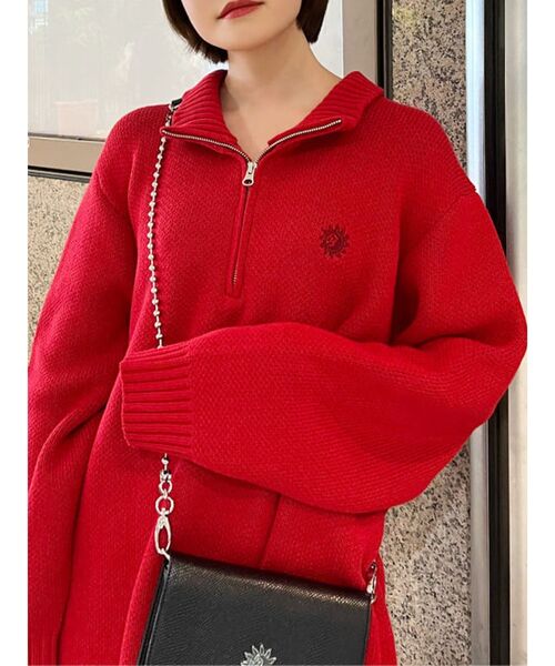 EVRIS（エヴリス）の「SUNNYハーフジップニットトップス（ニット/セーター・レディース・ブラック/ネイビー/グレー/レッド/アイボリー・FREE）」の5枚目の写真